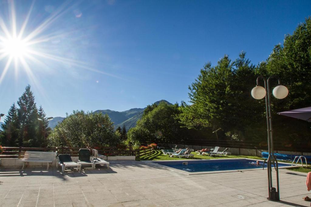 Apartamento Aguilera Naut Aran Exterior foto